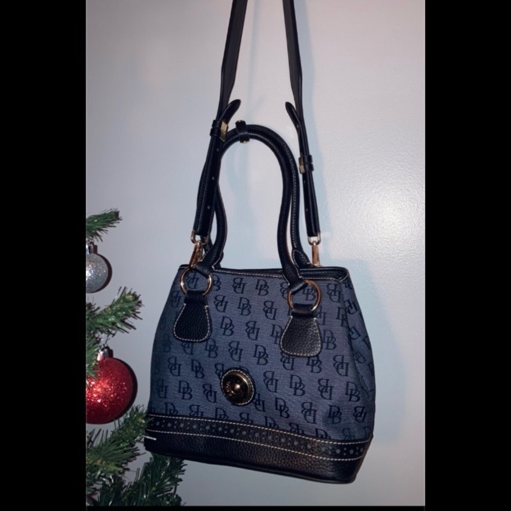 Dooney & Bourke (Navy) Vintage Monogram Tote with Detachable Shoulder Strap